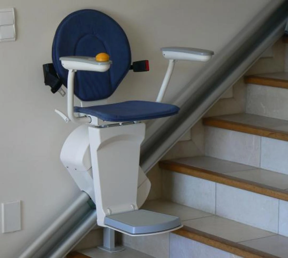 Chaise Monte-escalier à Anglet